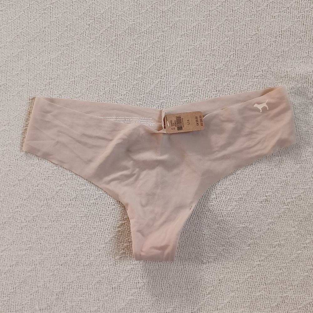PINK ♡ thong - Picture 1 of 5